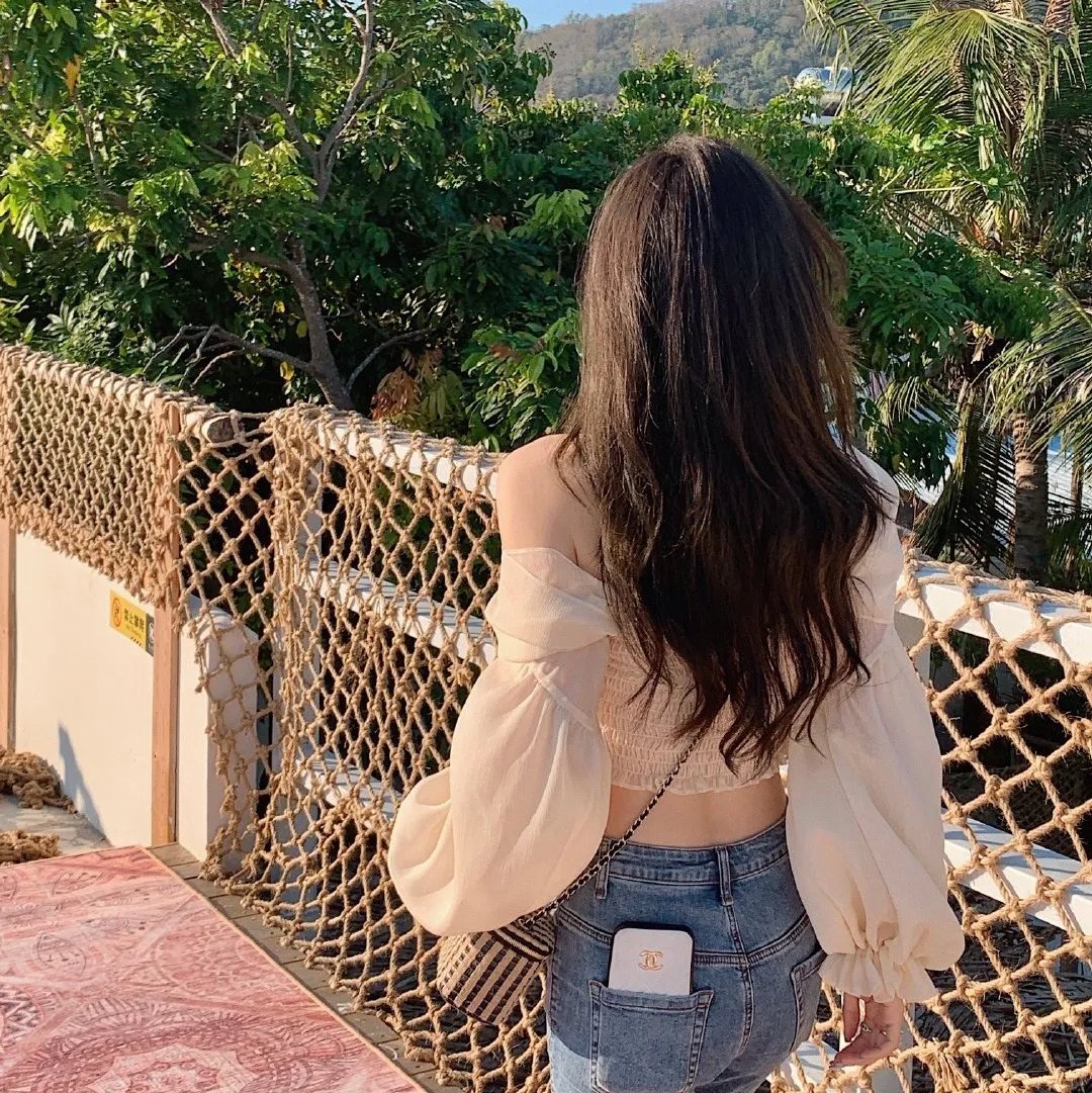 他信白首她似深渊